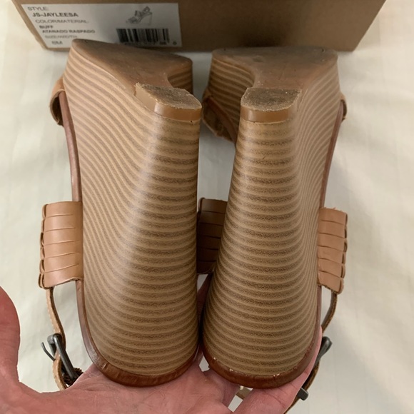 Jessica Simpson Wedge Sandals - Picture 5 of 13